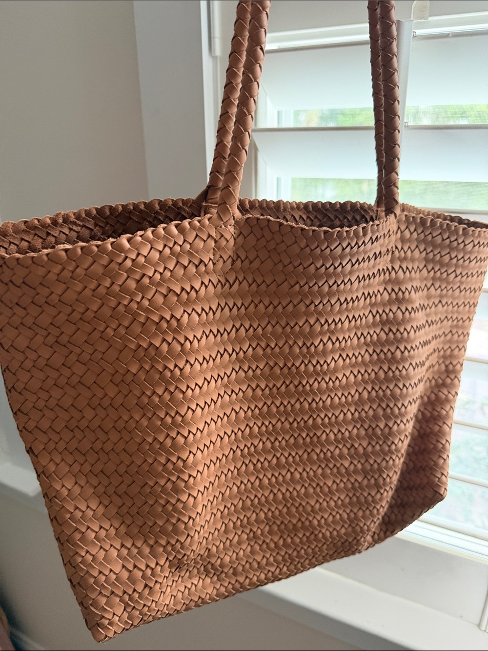 Madewell Woven Tote in Cognac Brown - Picture 4 of 5